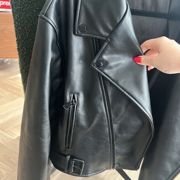 VEGAN LEATHER JACKET - Picture 4 of 7